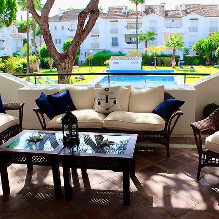 Apartment In El Presidente Beach Side New Golden Mile Естепона Екстериор снимка