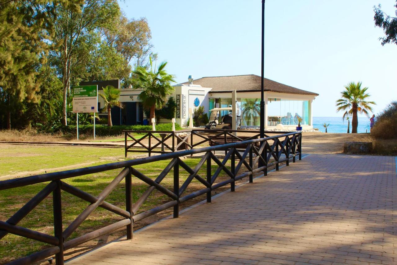 Apartment In El Presidente Beach Side New Golden Mile Естепона Екстериор снимка