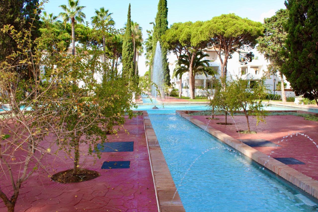 Apartment In El Presidente Beach Side New Golden Mile Естепона Екстериор снимка