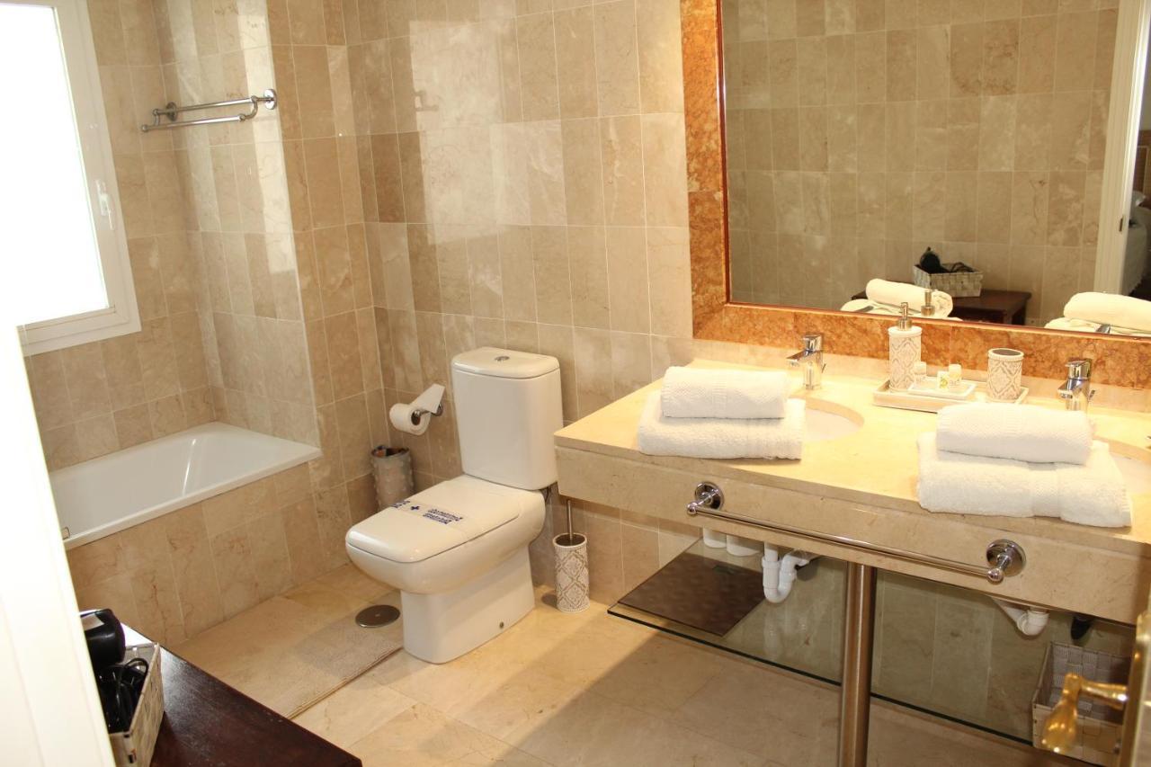 Apartment In El Presidente Beach Side New Golden Mile Естепона Екстериор снимка